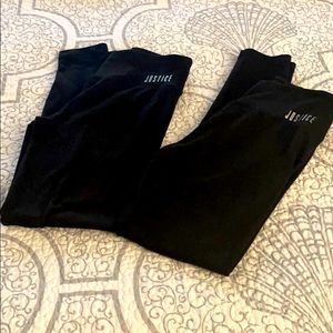 2- Justice leggings